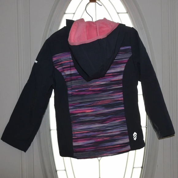 FREE COUNTRY Hood Softshell Girls Jacket Size M(5/6) - Picture 3 of 4